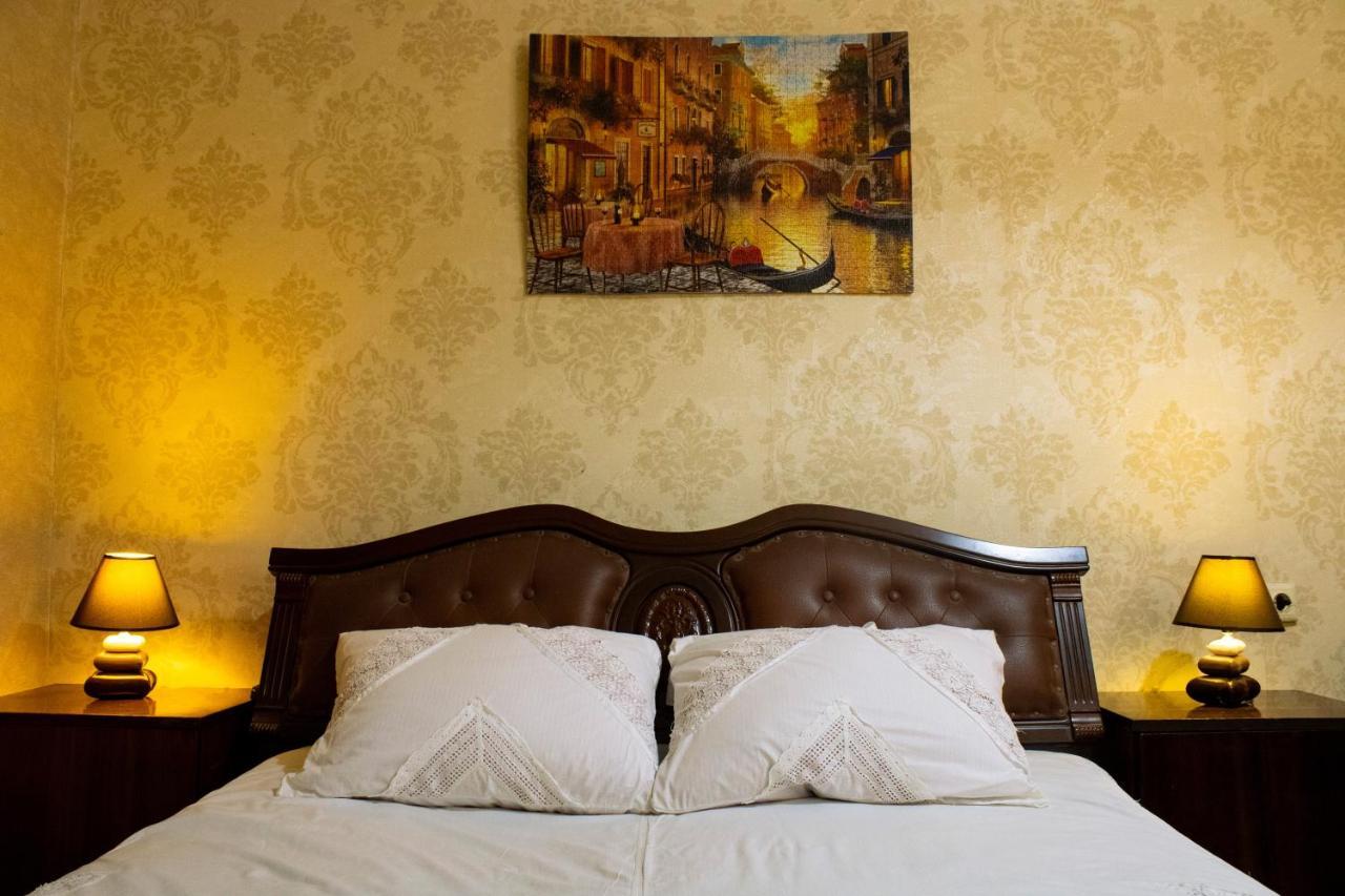 Nino'S Guest House Tbilisi Esterno foto