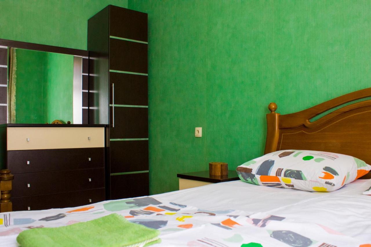 Nino'S Guest House Tbilisi Esterno foto
