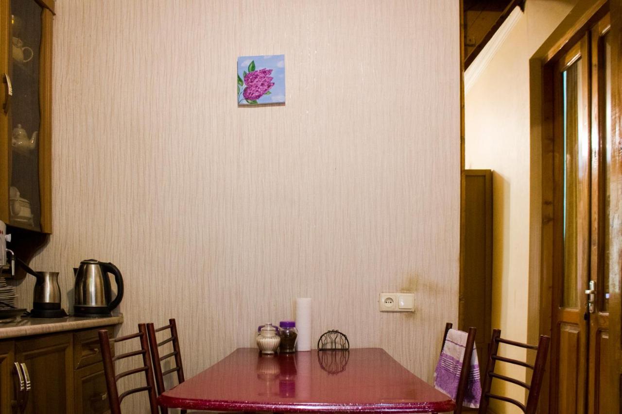 Nino'S Guest House Tbilisi Esterno foto